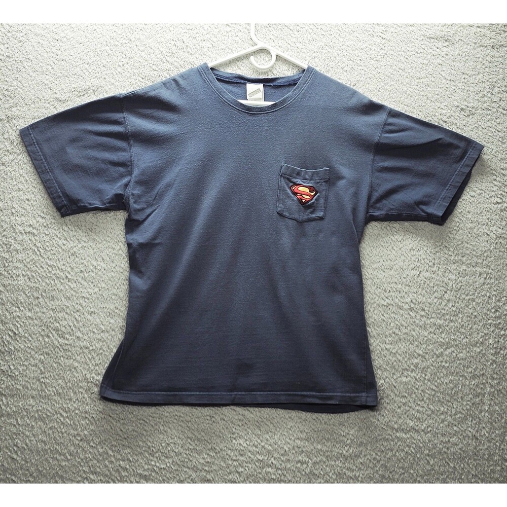 Vintage Warner Bros. Studio Store Superman Pocket T-Shirt Men's Navy Blue Size L